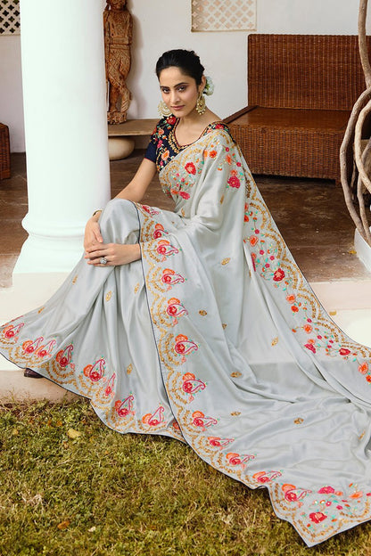 Cloud-Grey colored Barfi Silk Saree with Heavy Blouse