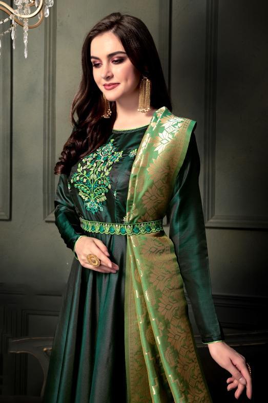 Abbey-Gray heavy tapeta Silk Gown with Voilet-Red Banarsi duppatta