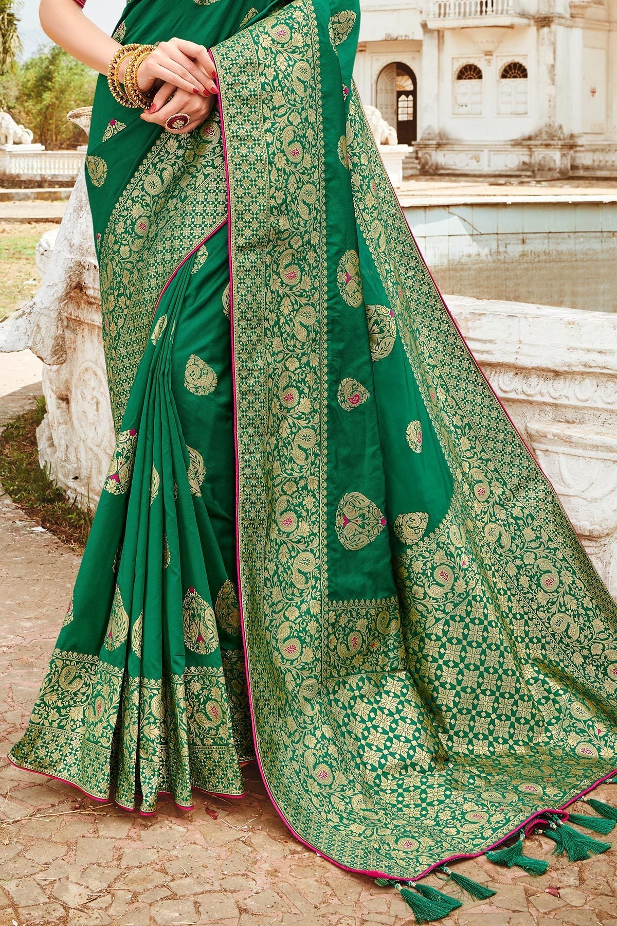 Green and Magenta Designer Silk Saree