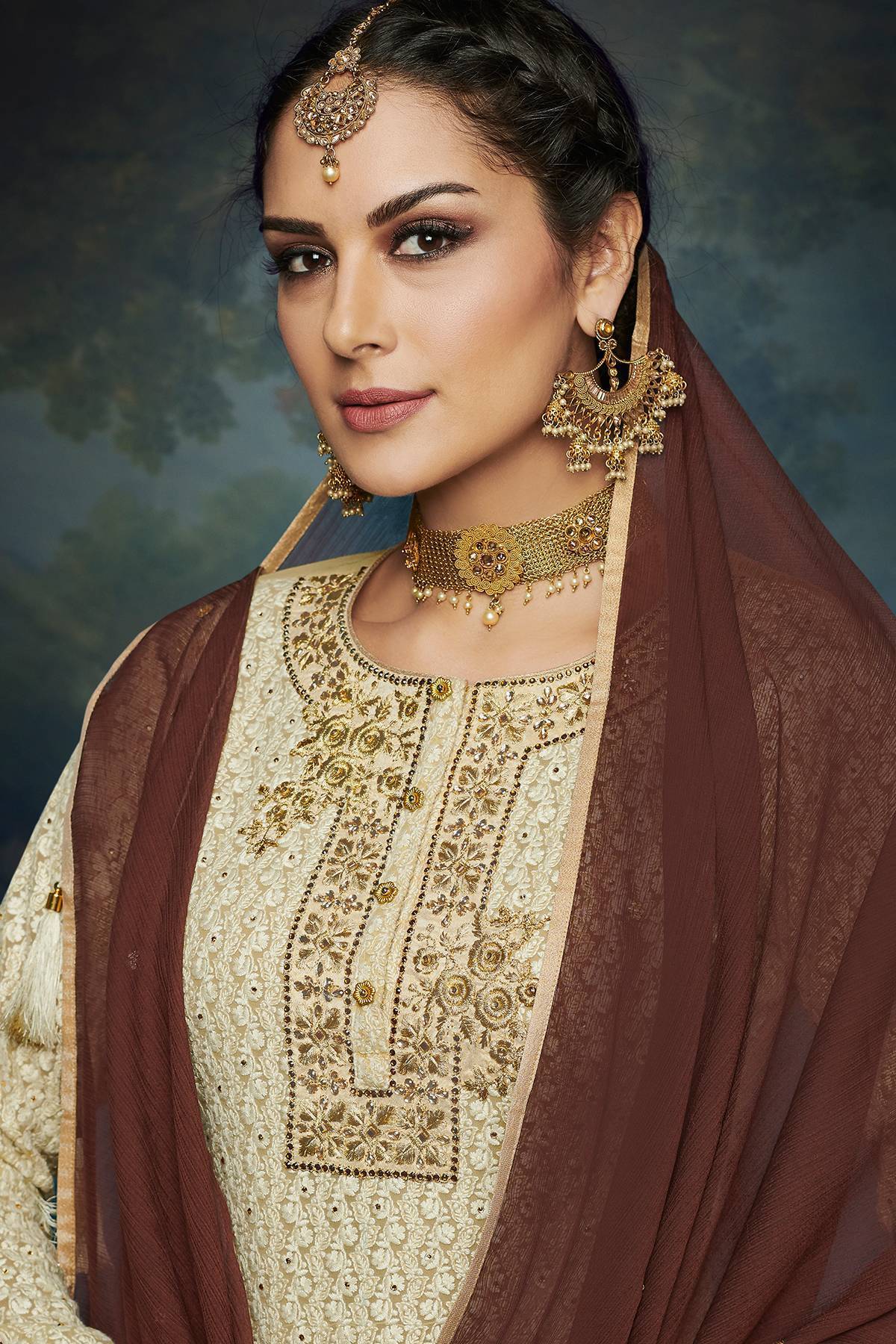 Tusser And Coffee embroidered Palazzo Suit